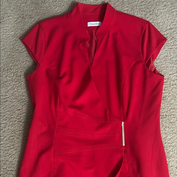 Calvin Klein Red Wrap Dress with Gold Insignia SZ 12 - Picture 5 of 9